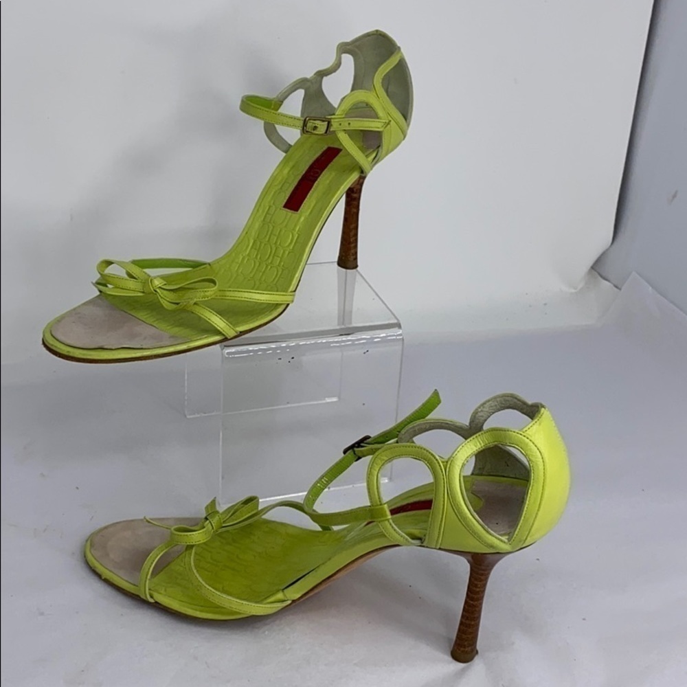 Carolina Herrera Sz 38 Light Green Suede High Heel